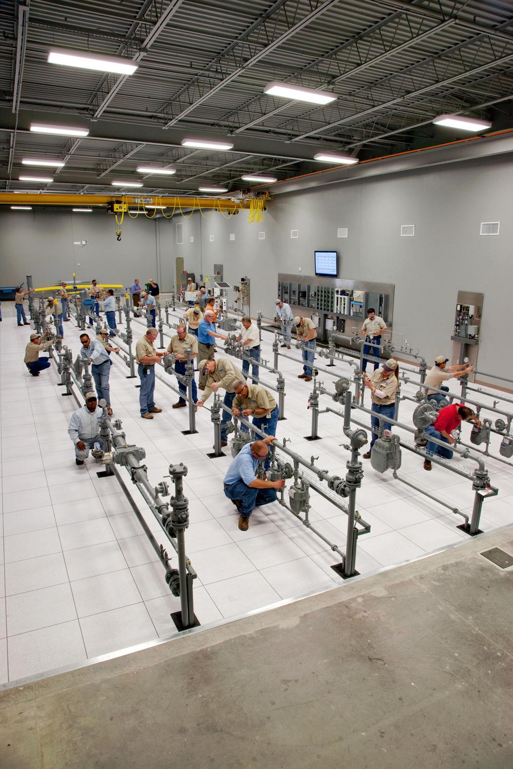 Atmos employees training in the CKV flow lab