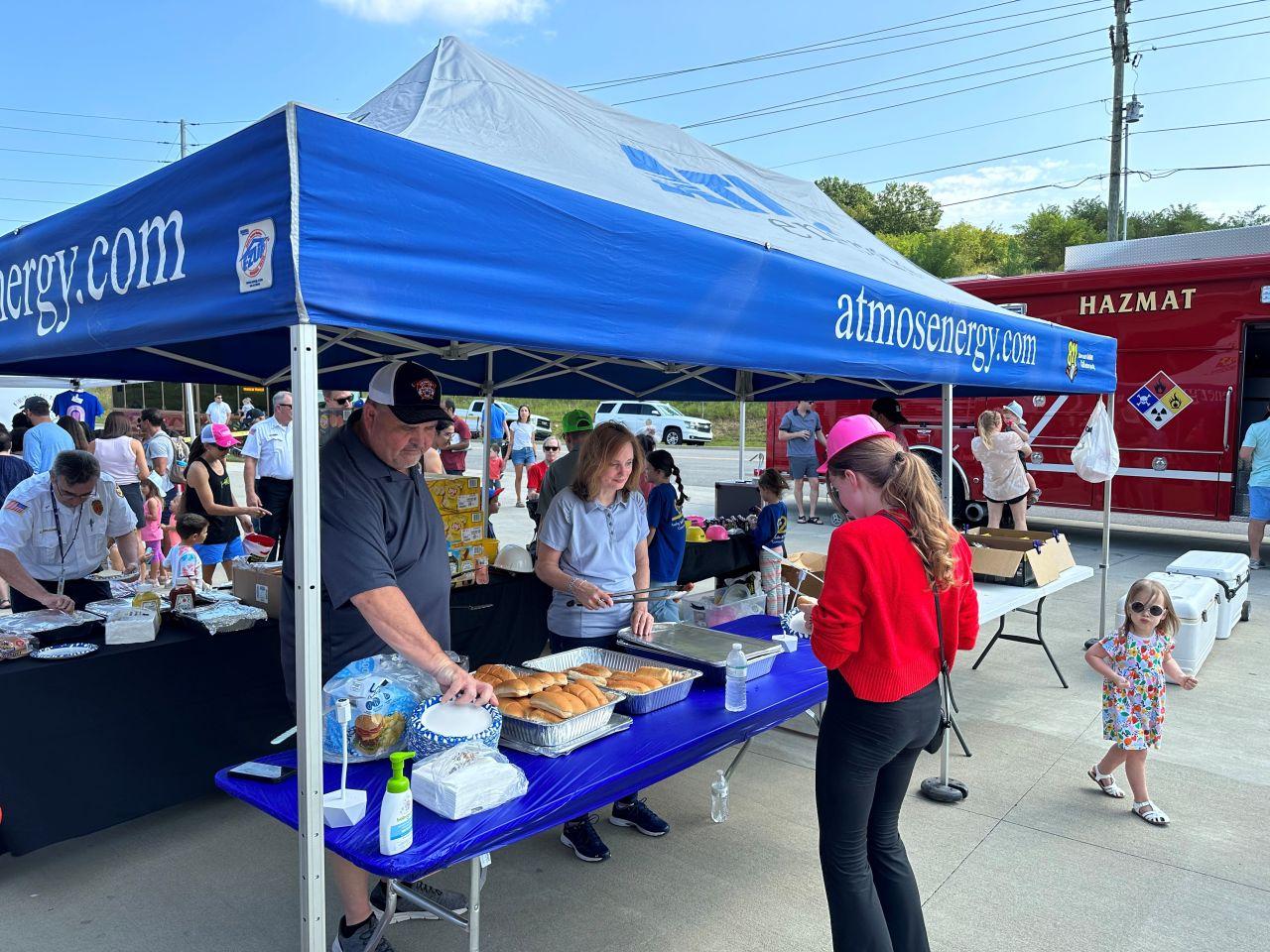 Atmos Energy Shows Support with Cookout for Heroes